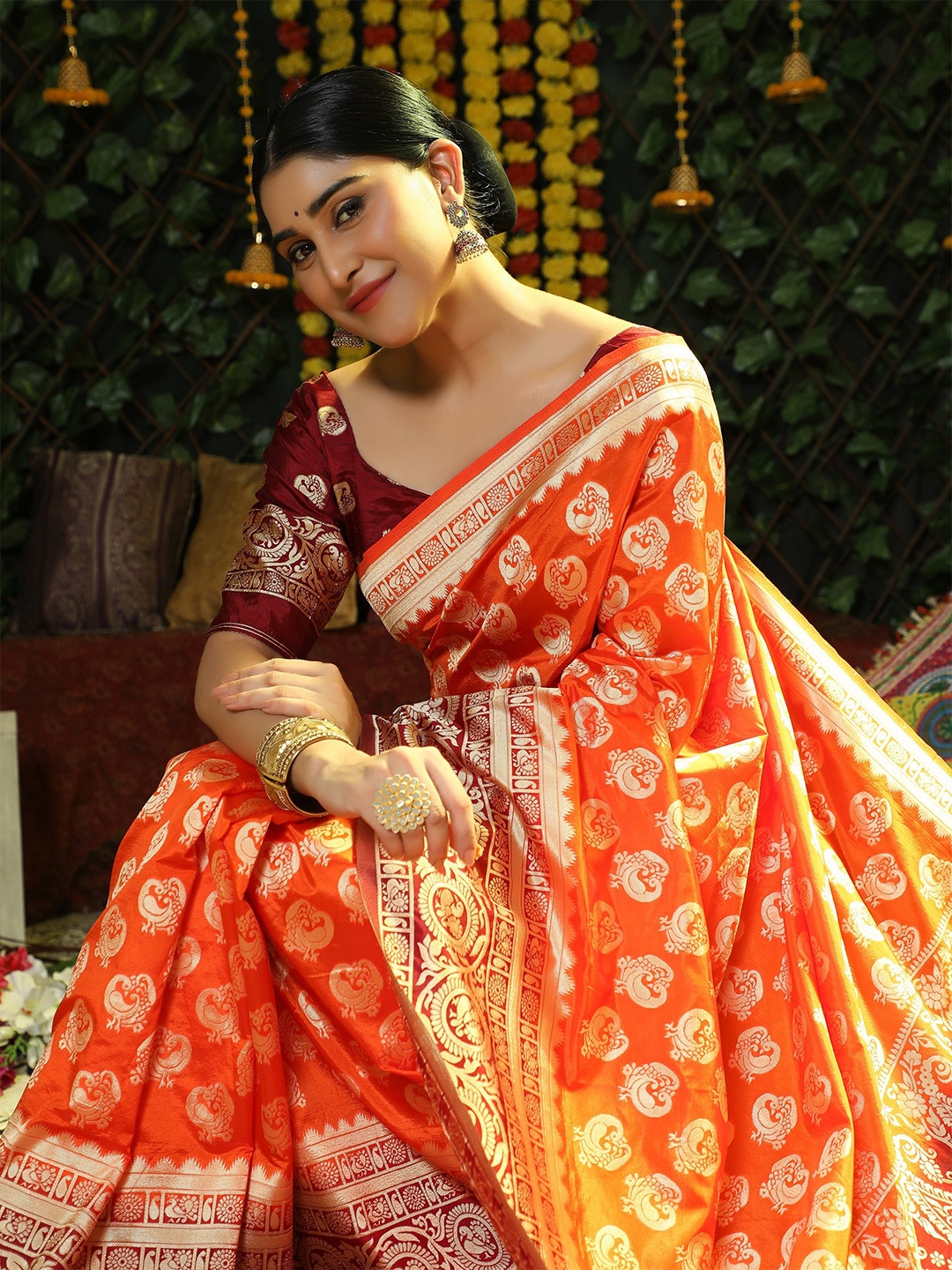 

WELL WORN Orange & Maroon Woven Design Zari Silk Cotton Banarasi Saree