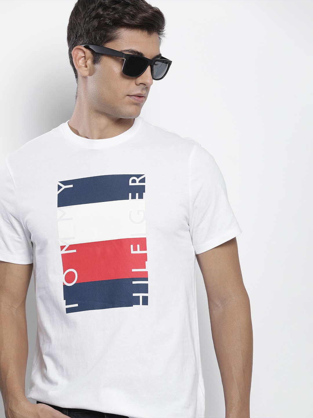 

Tommy Hilfiger Men White Printed Pure Cotton T-shirt