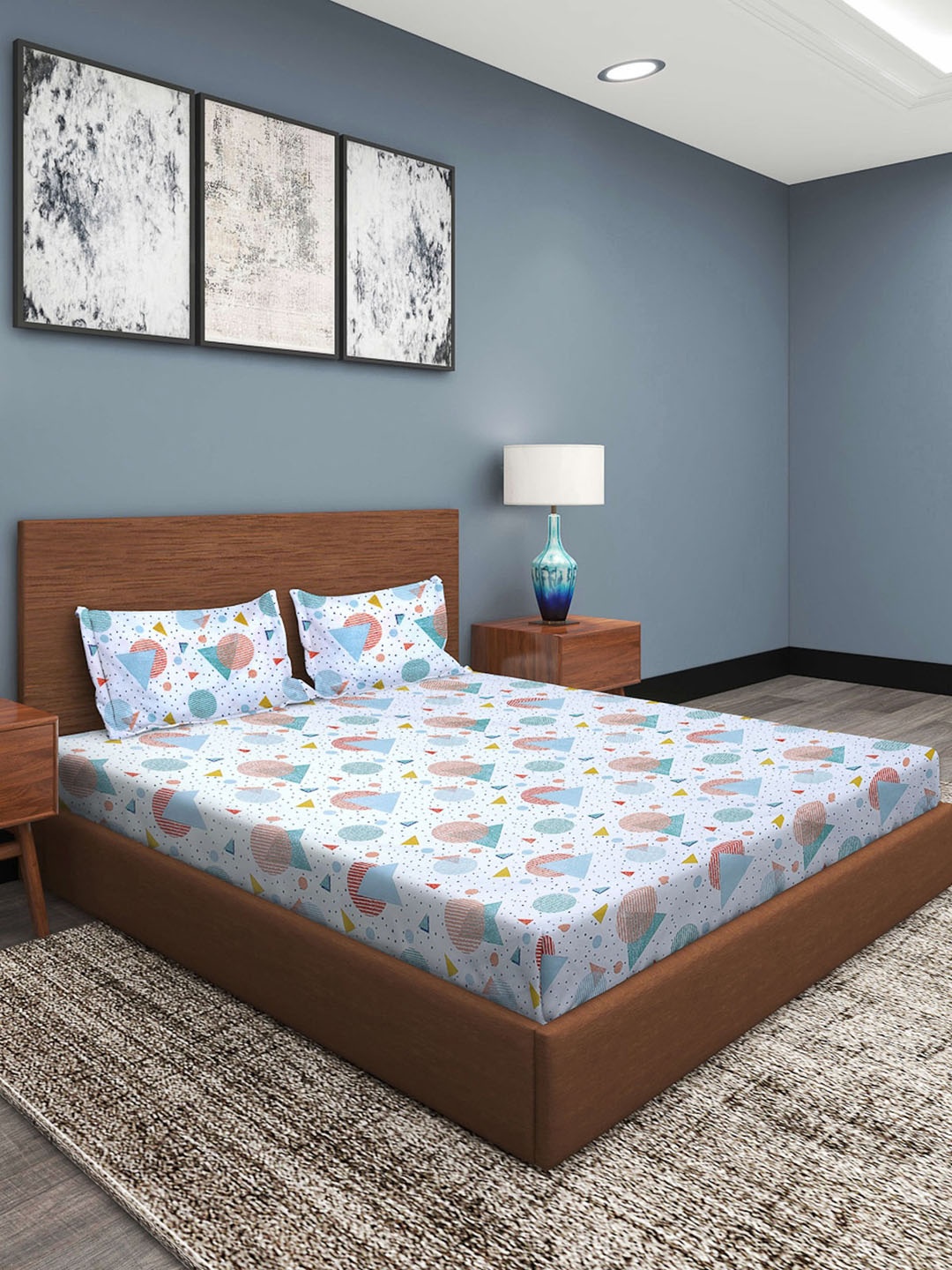 

ROMEE White & Blue Geometric 186 TC Queen Bedsheet with 2 Pillow Covers