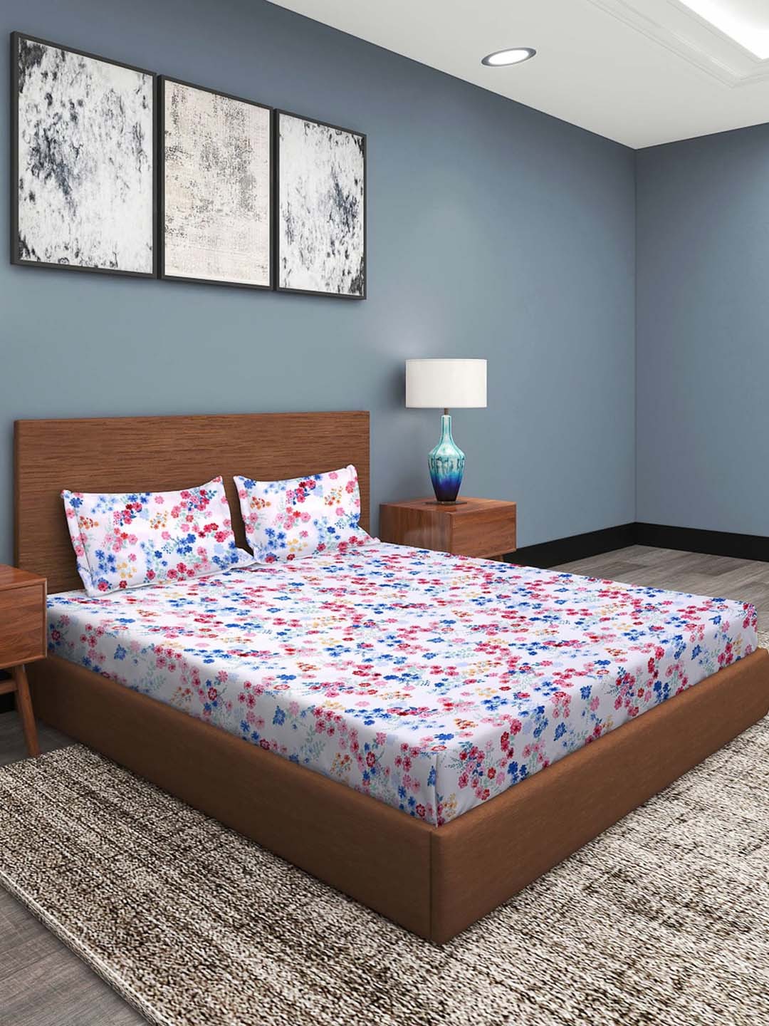 

ROMEE White & Blue Floral 186 TC Queen Bedsheet with 2 Pillow Covers