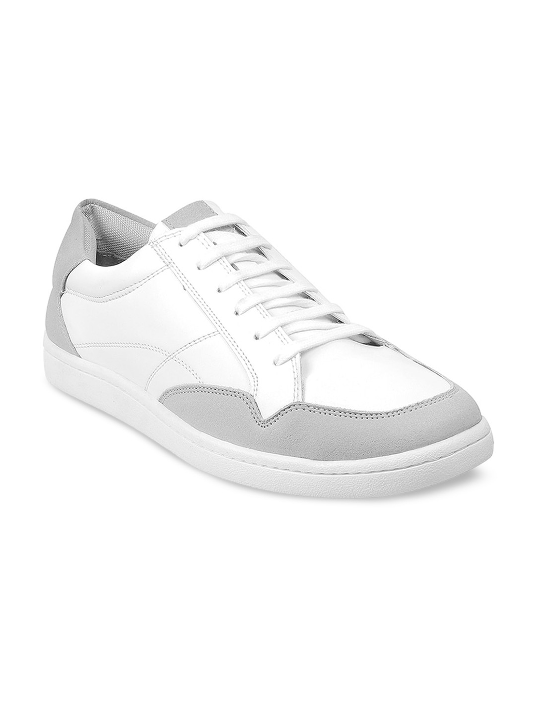 

Metro Men White Perforations Sneakers
