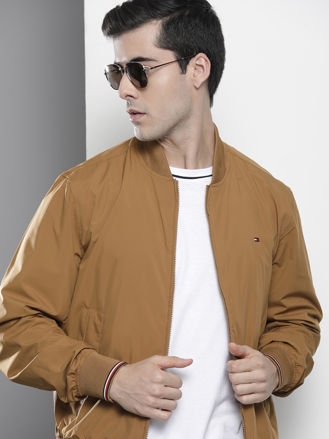 

Tommy Hilfiger Men Brown Bomber Jacket