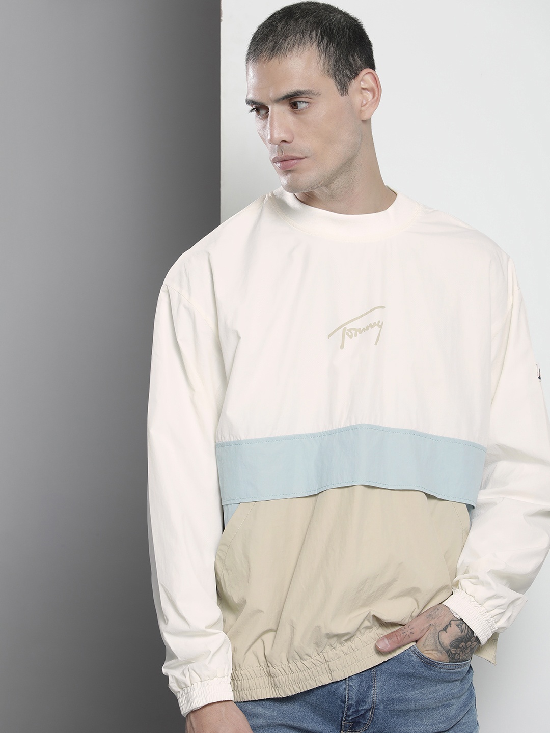

Tommy Hilfiger Men Cream-Coloured And Beige Colourblocked Layered Sporty Jacket
