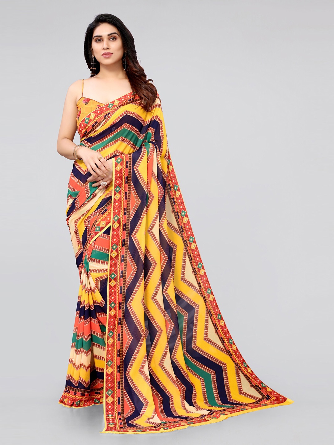 

MIRCHI FASHION Women Green & Blue Georgette Saree