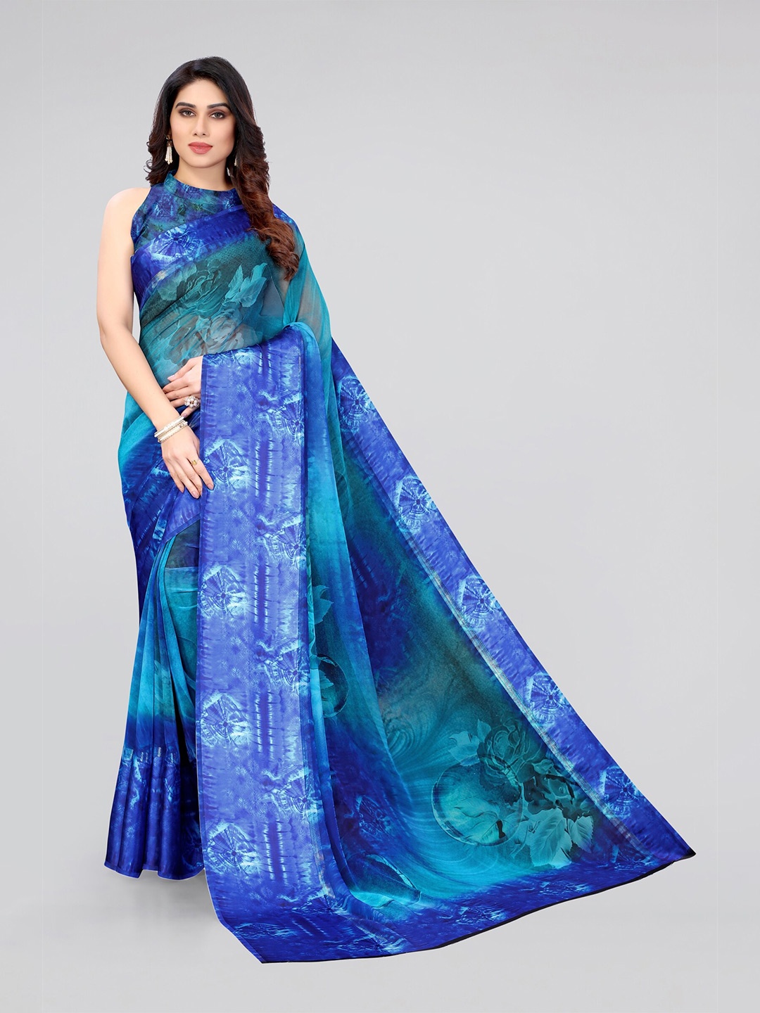 

MIRCHI FASHION Blue & White Floral Saree