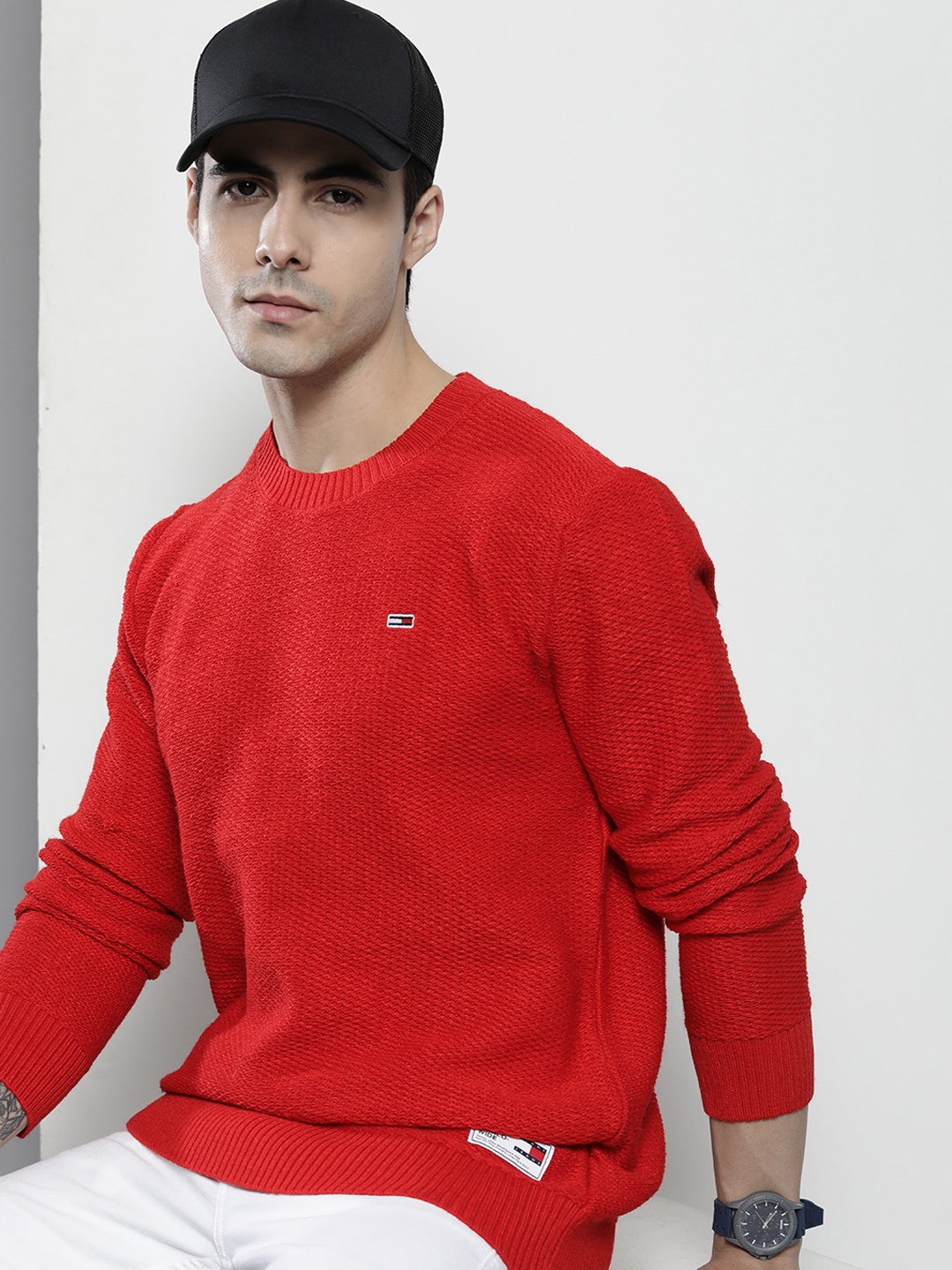 

Tommy Hilfiger Men Red Self-Design Pullover Sweater