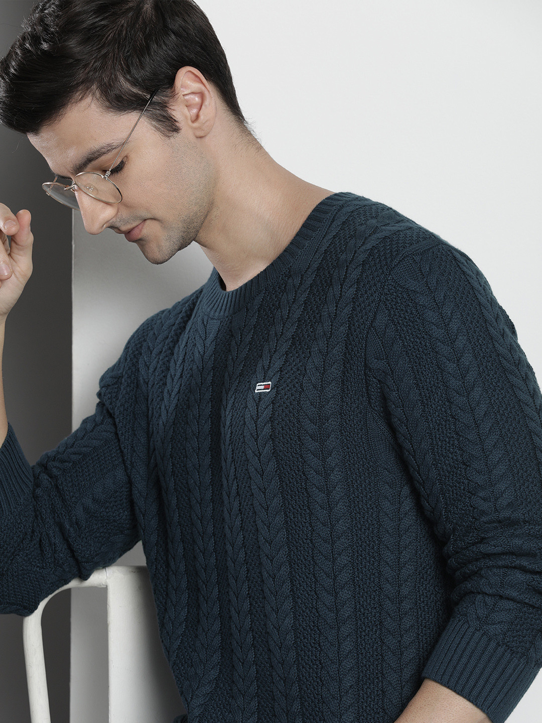 

Tommy Hilfiger Men Navy Blue Cable Knit Organic Cotton Pullover with Embroidered Detail