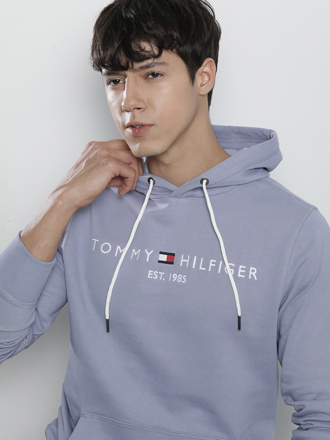 

Tommy Hilfiger Men Light Blue Brand Logo Embroidered Hooded Pure Cotton Sweatshirt