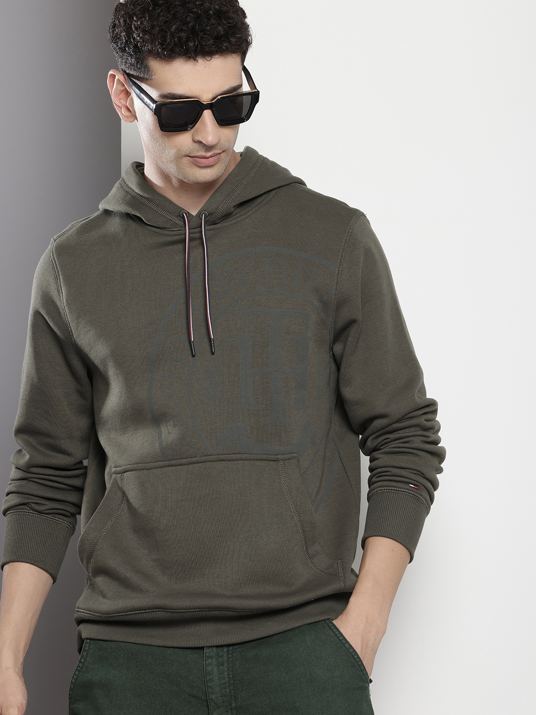 

Tommy Hilfiger Brand Logo Printed Hooded Sweatshirt, Grey