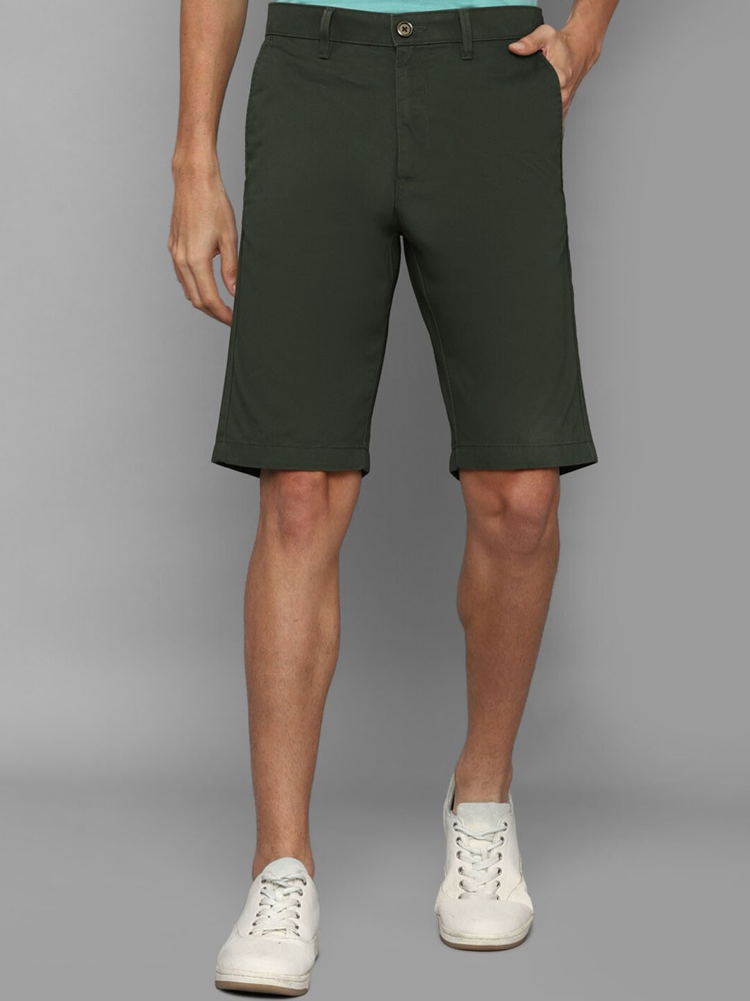 

Allen Solly Men Olive Green Slim Fit Shorts