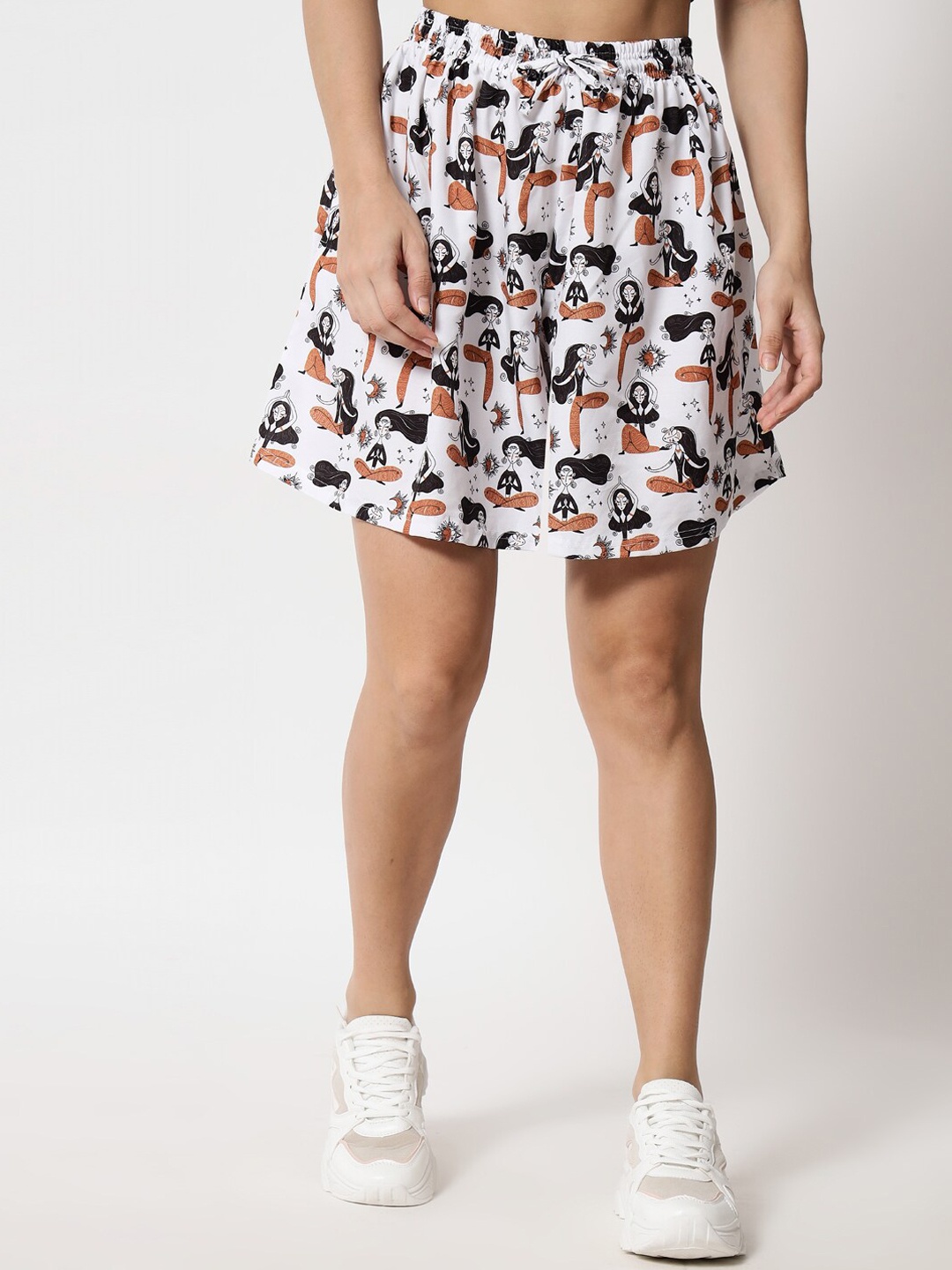

FFLIRTYGO Women White Printed Loose Fit Shorts