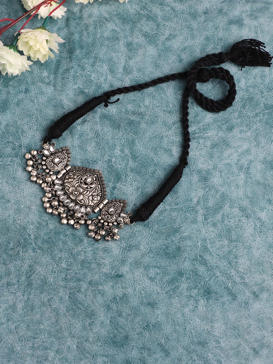 

VENI Silver-Toned & Black Brass Silver-Plated Necklace