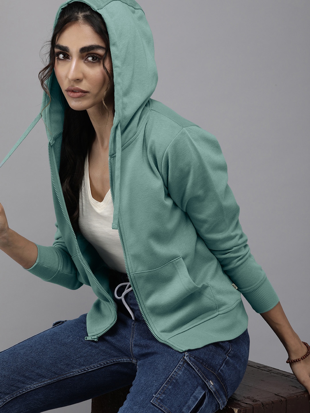 

The Roadster Lifestyle Co. Women Solid Front-Open Hooded Sweatshirt, Sea green