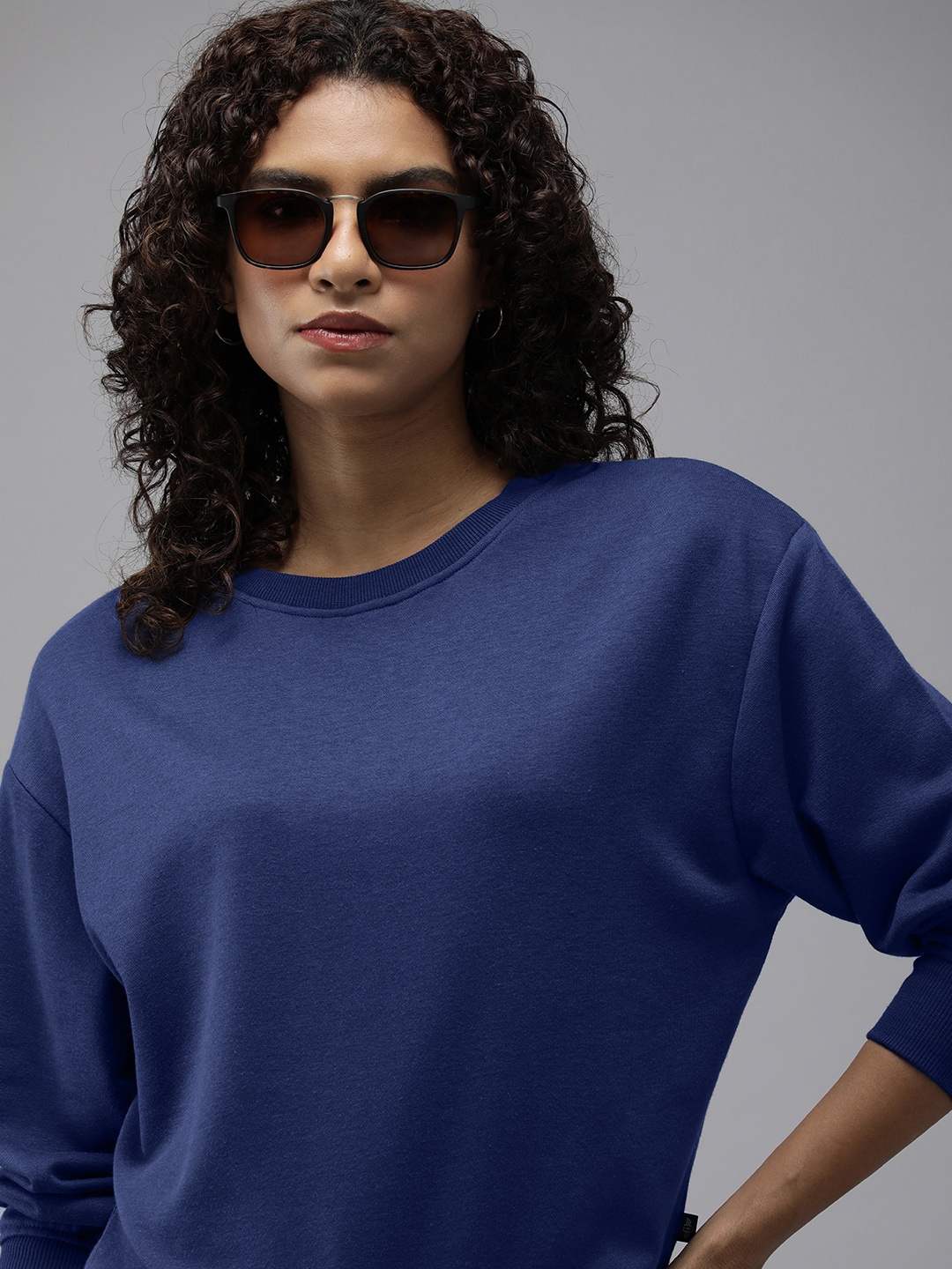 

The Roadster Life Co. Women Round Neck Long Sleeves Sweatshirt, Navy blue