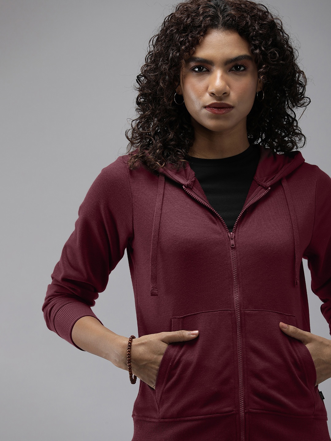 

The Roadster Life Co. Women Hooded Sweatshirt With Split Kangaroo Pocket, Burgundy