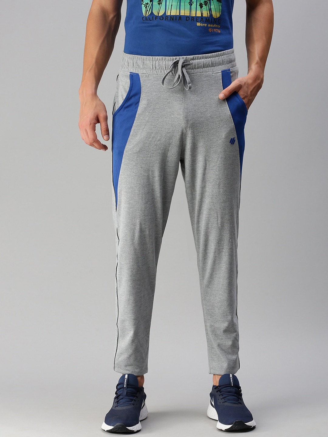 

ONN Men Grey Melange Solid Cotton Track Pants