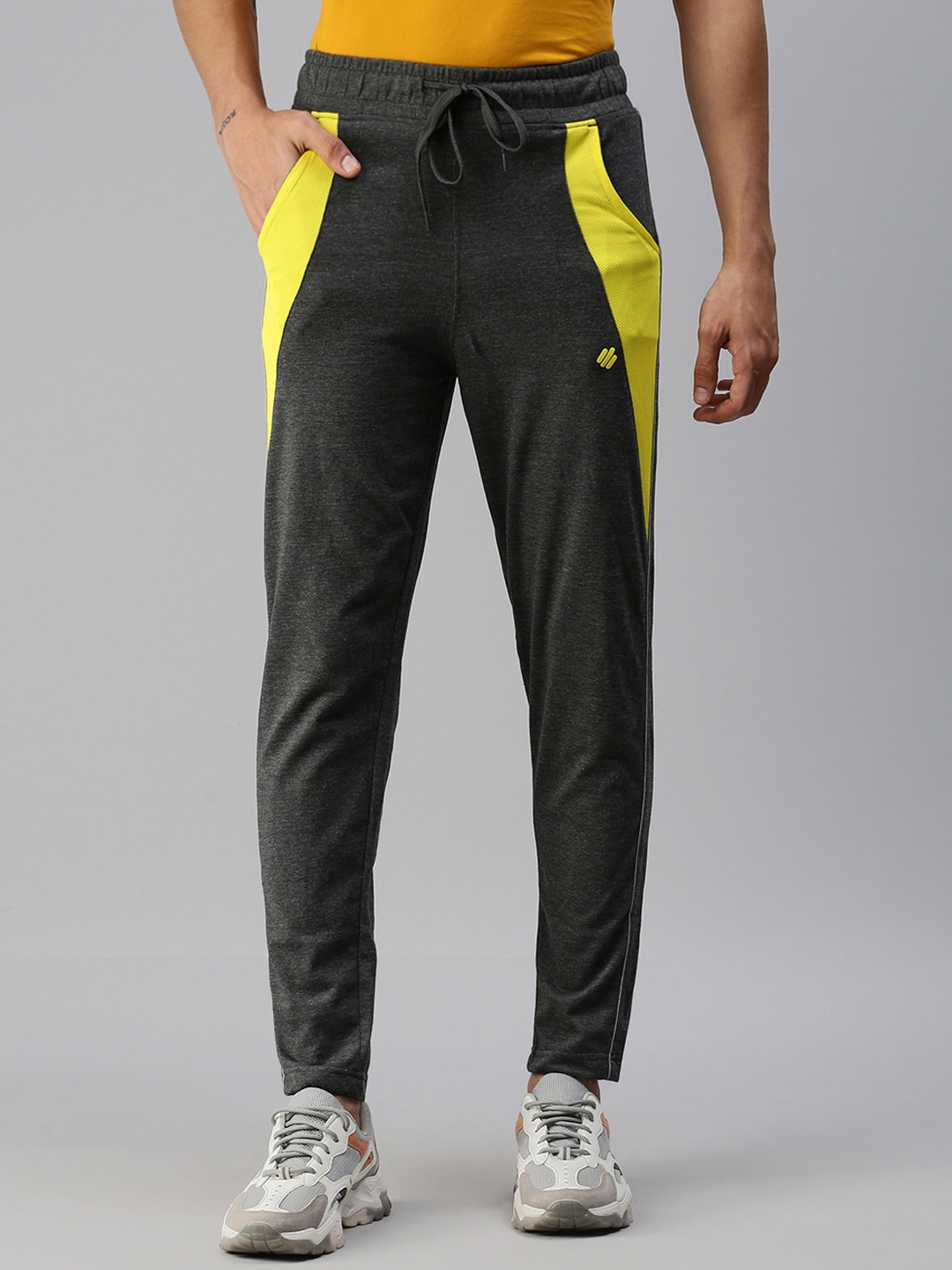 

ONN Men Charcoal Grey & Yellow Solid Cotton Track Pants