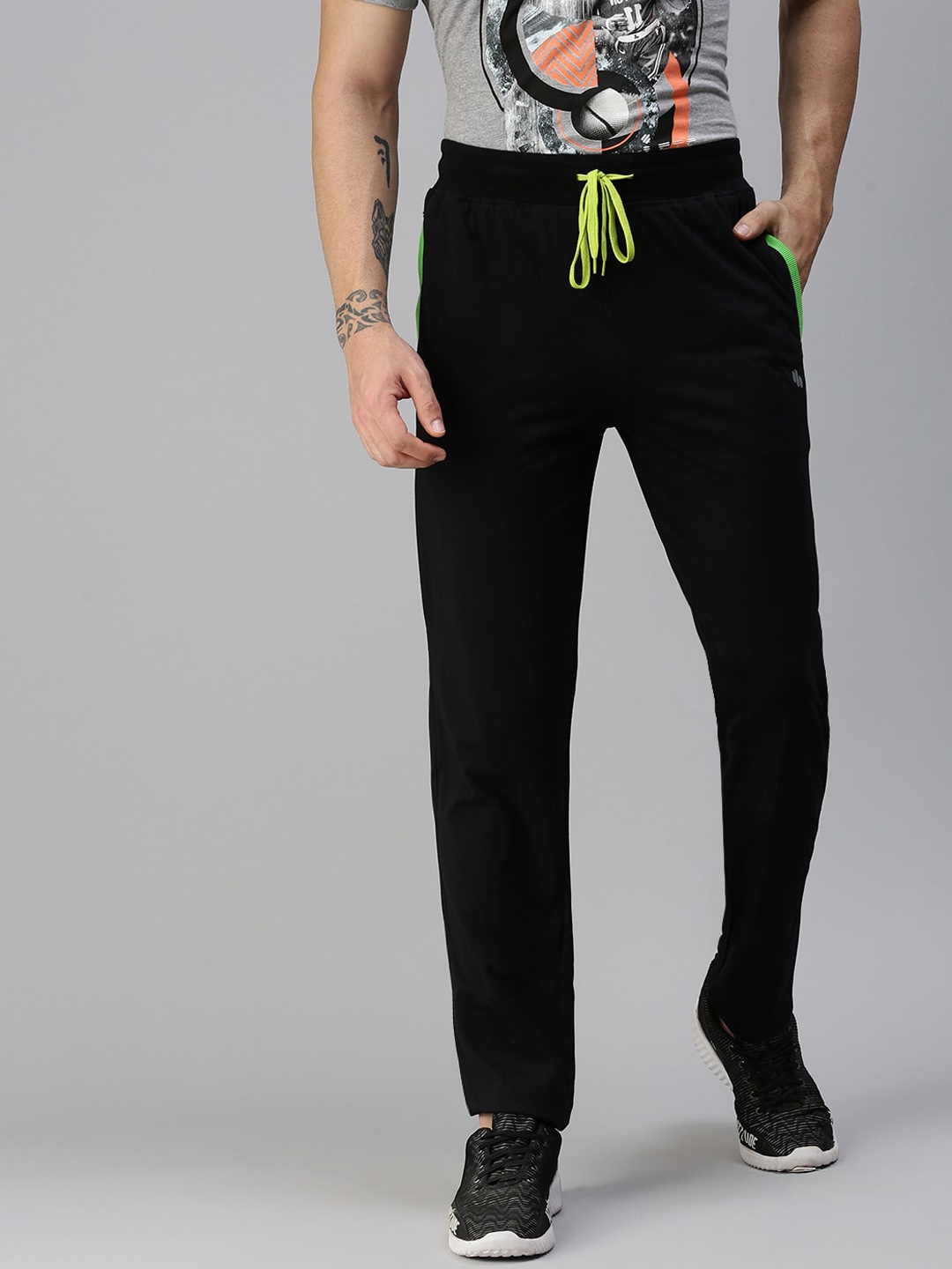 

ONN Men Black Solid Cotton Track Pants