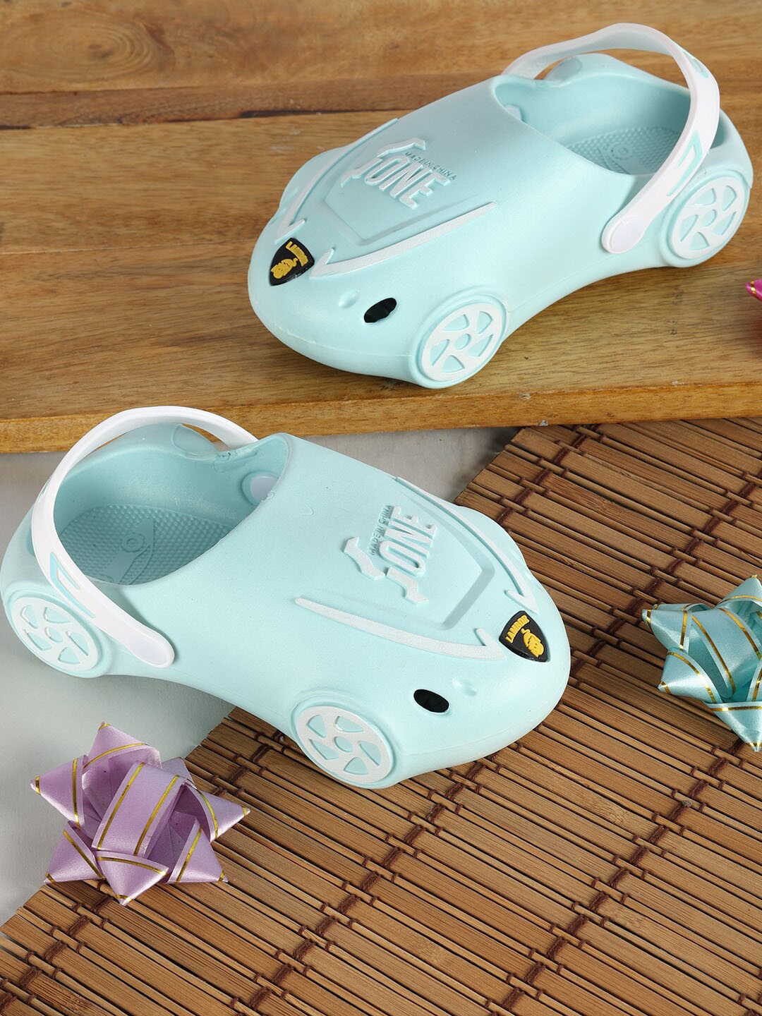 

PASSION PETALS Kids-Boys Blue Printed PU Slip-On Sneakers