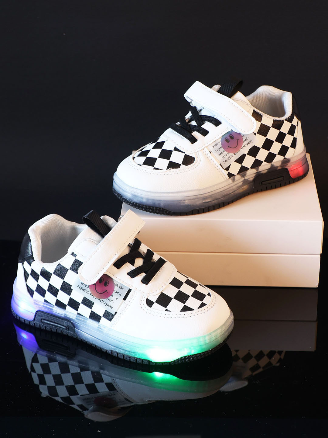 

PASSION PETALS Unisex Kids White Colourblocked PU Sneakers