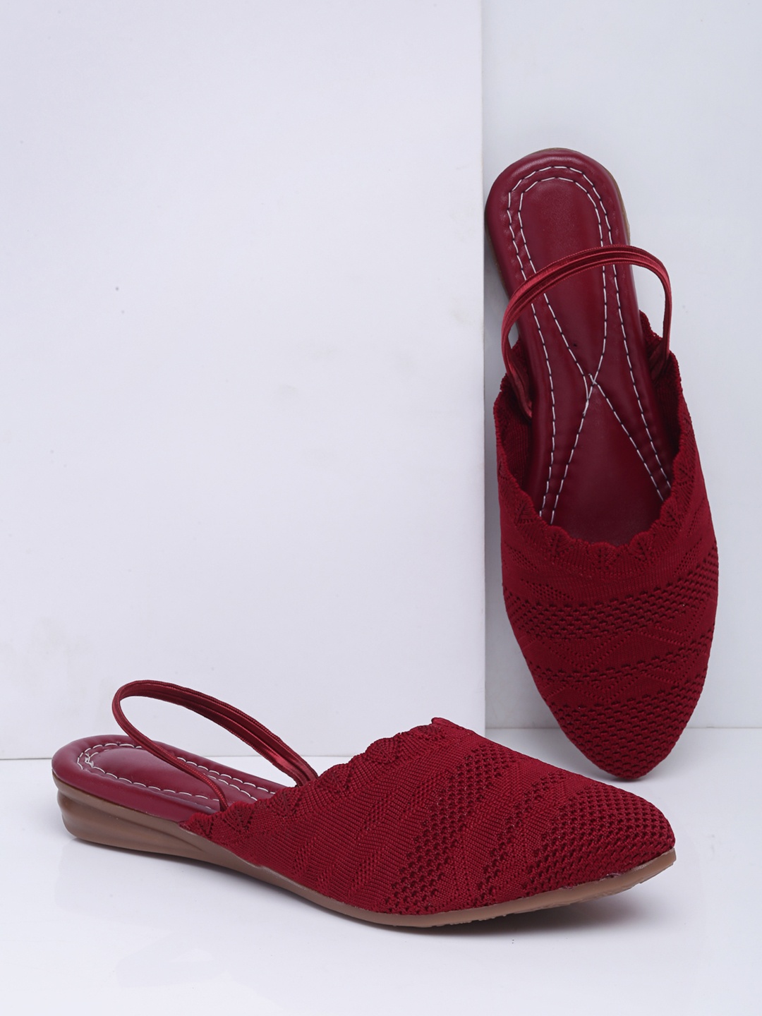 

AROOM Women Red Laser Cuts Flats