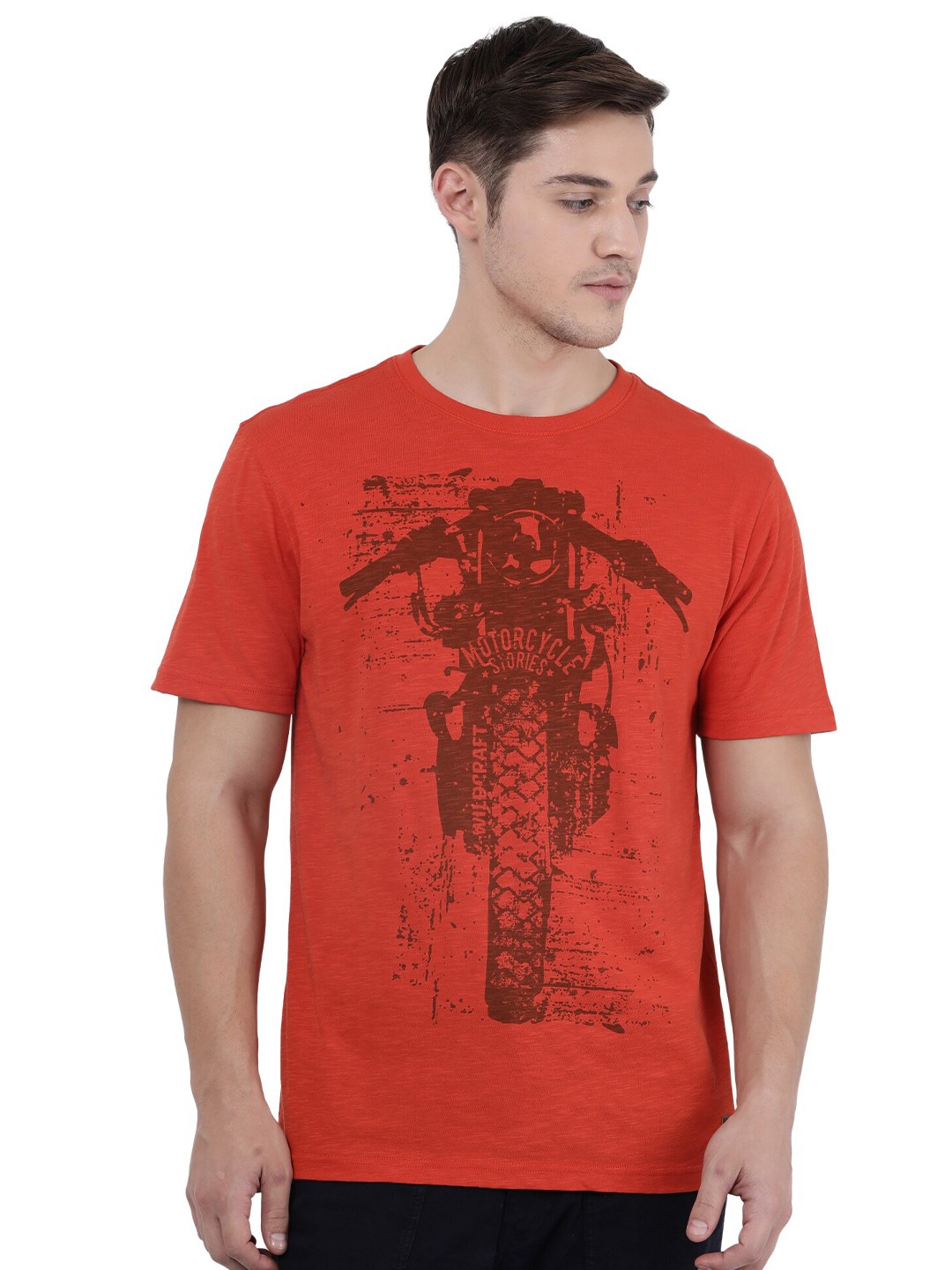 

Wildcraft Men Orange Typography Printed Raw Edge T-shirt