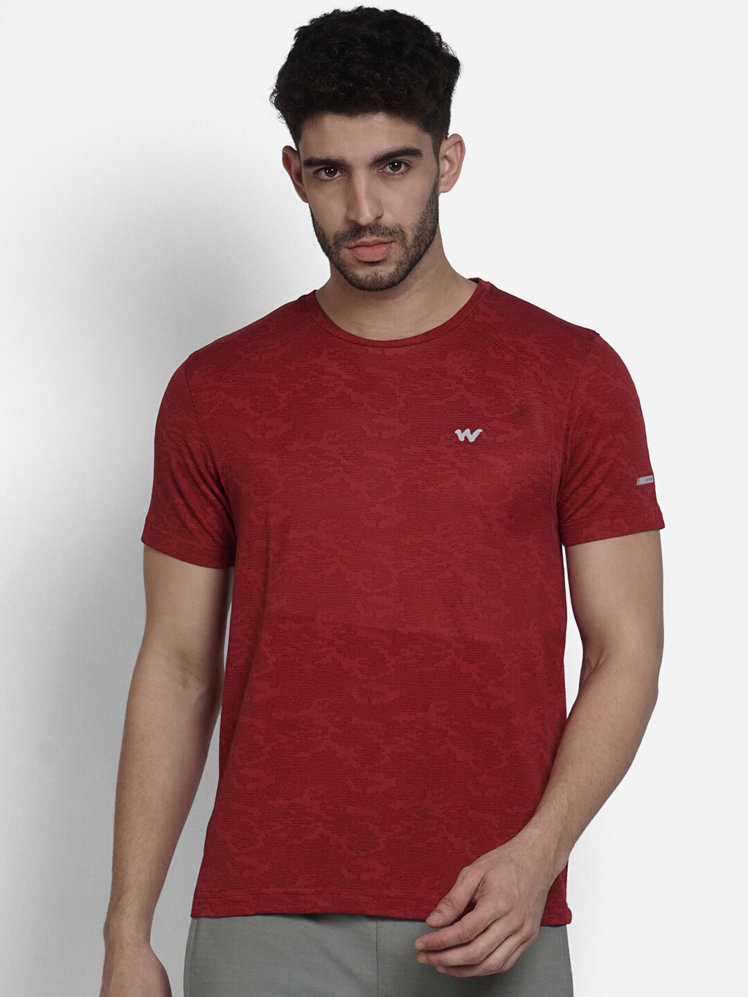 

Wildcraft Men Maroon T-shirt