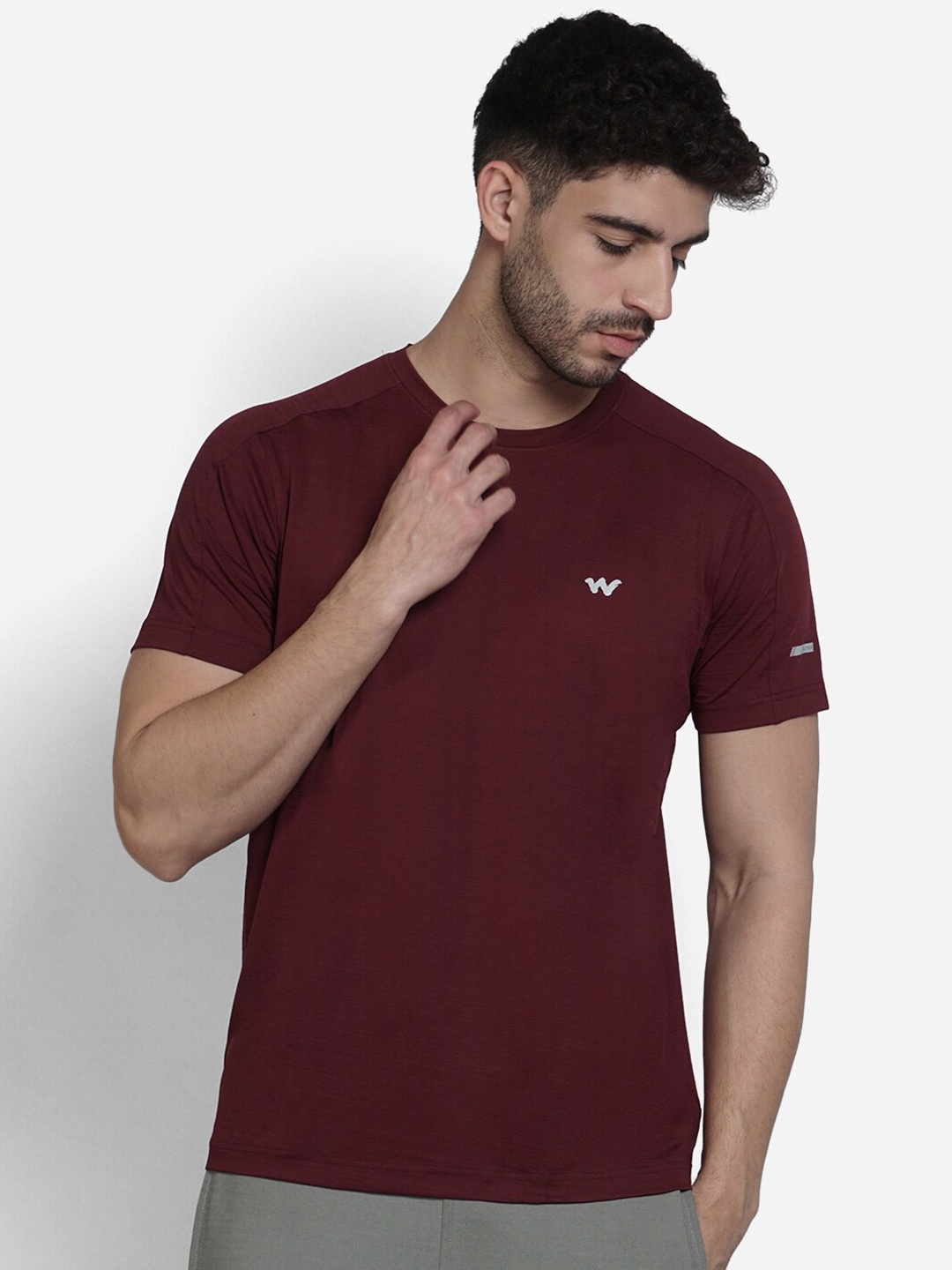 

Wildcraft Men Maroon T-shirt