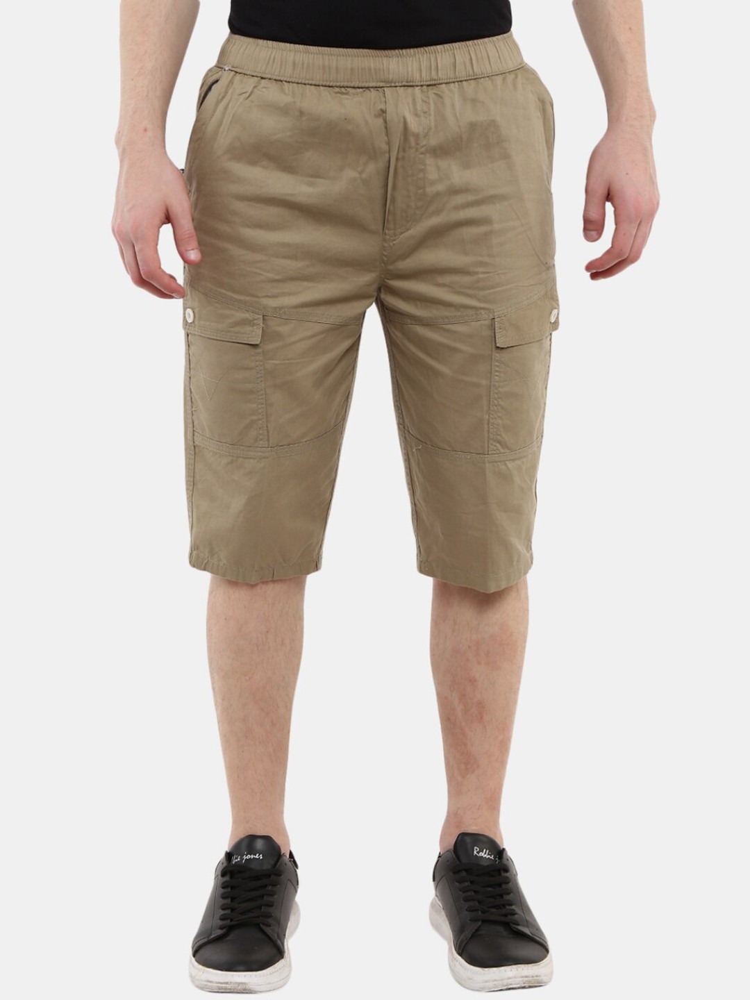 

V-Mart Men Beige Cargo Shorts