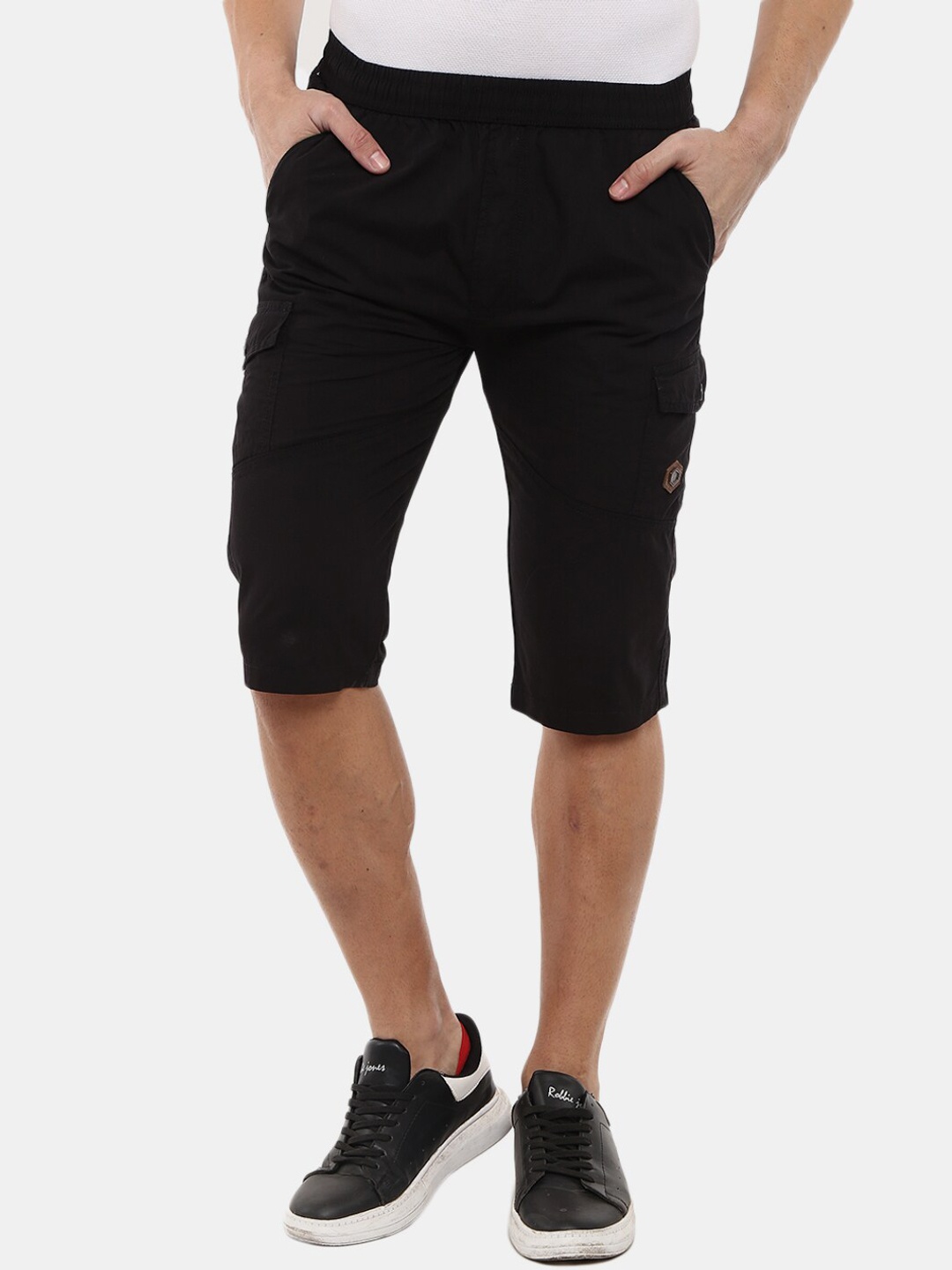 

V-Mart Men Black Outdoor Cargo Shorts