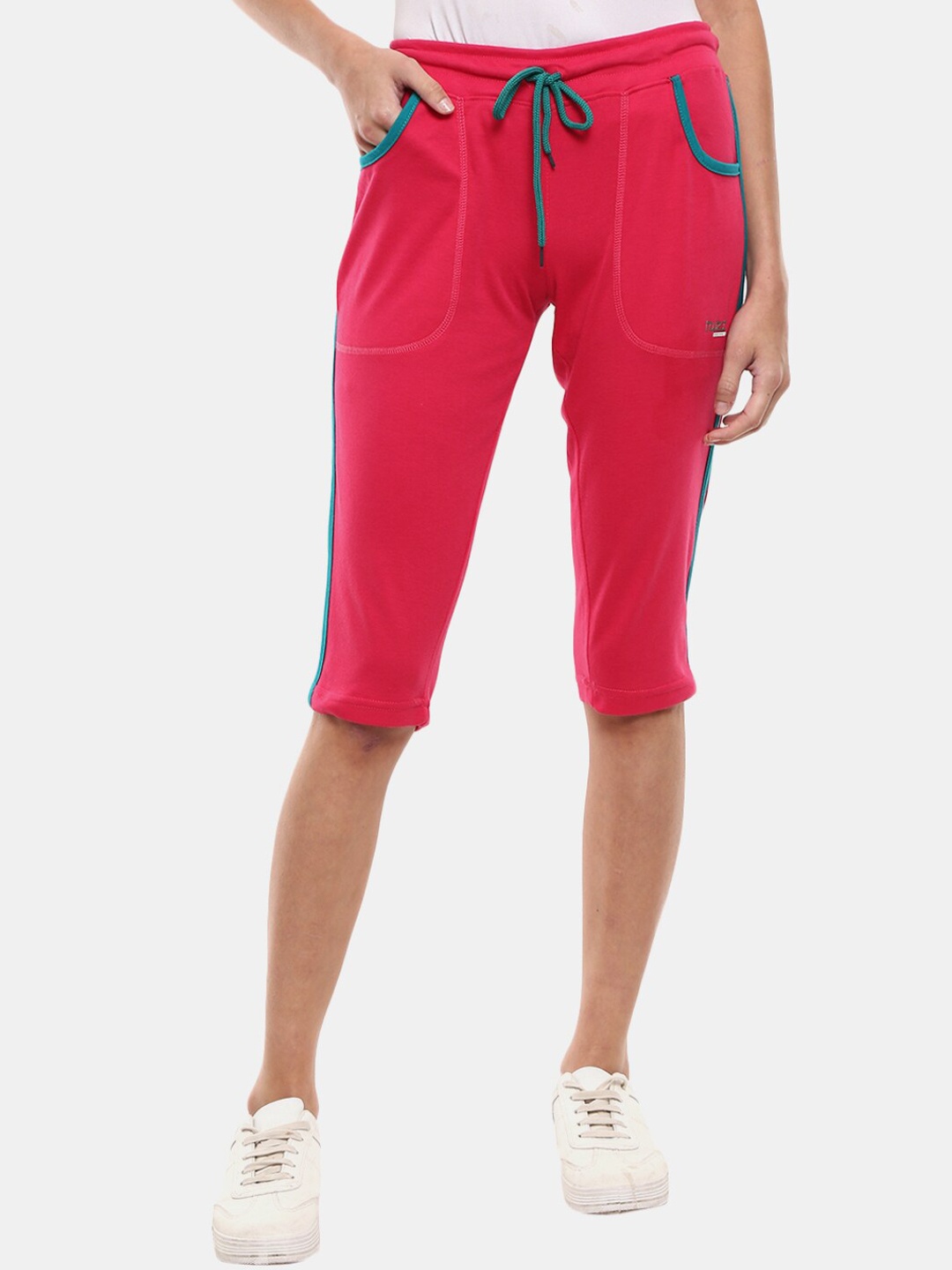 

V-Mart Women Fuchsia Outdoor Shorts