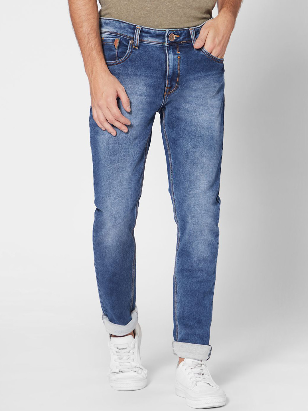 

ROCKING SWAMY Men Blue Slim Fit Low Distress Heavy Fade Stretchable Jeans