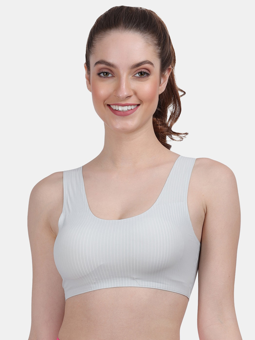 

Amour Secret Women Grey Lightly Padded Bonded Sports