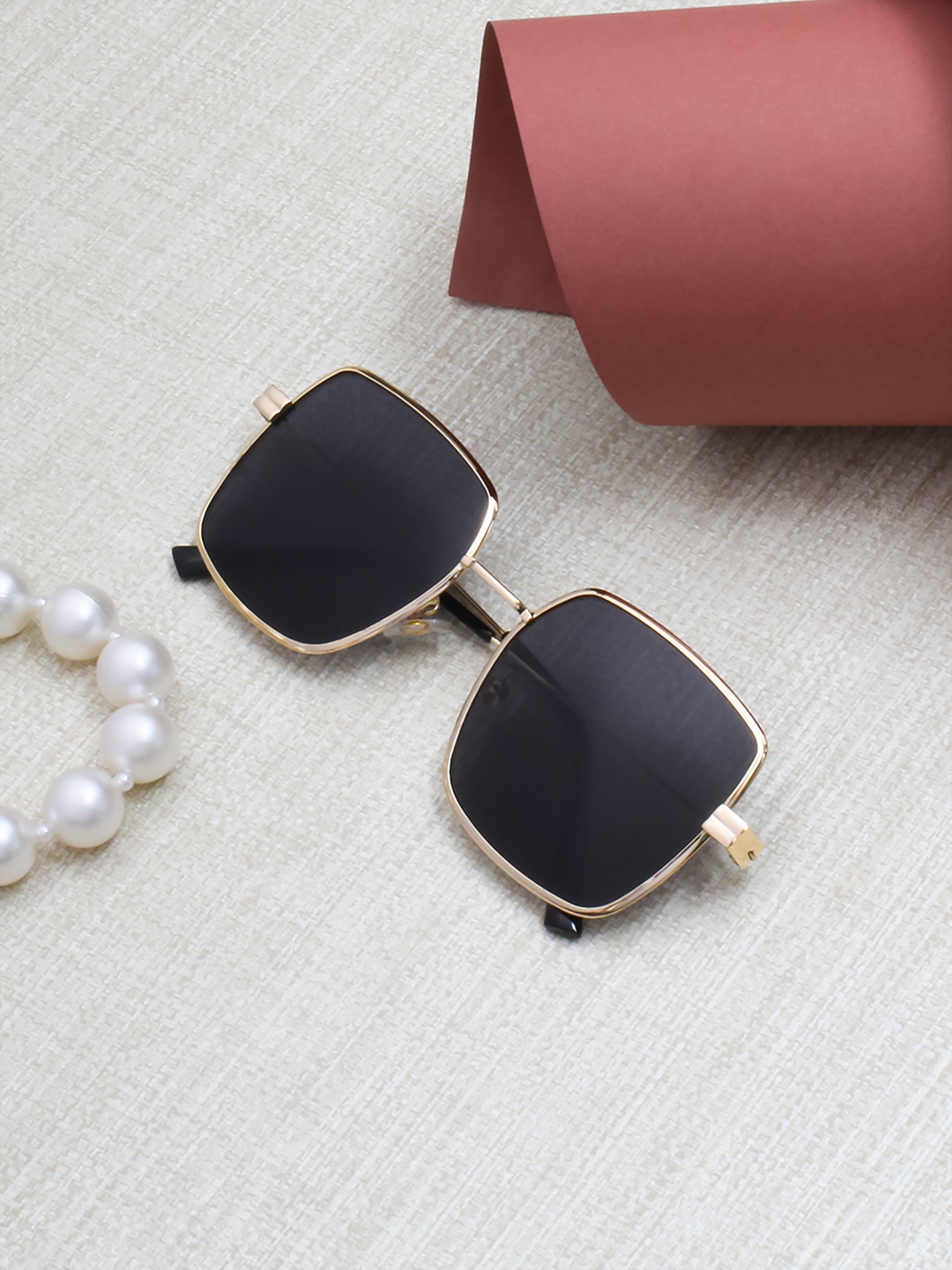 

Ted Smith Unisex Grey Lens & Gold-Toned Square Sunglasses with UV Protected Lens