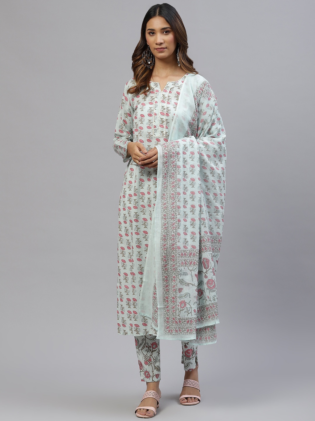 

Silai Bunai Women Blue Ethnic Motifs Printed Pure Cotton Kurta with Trousers & With Dupatta