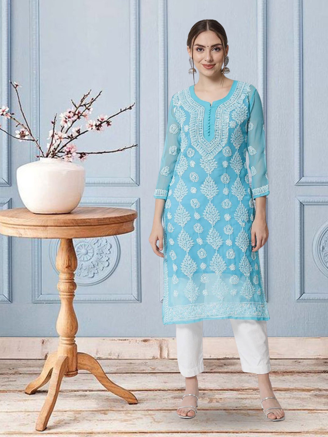 

PARAMOUNT CHIKAN Women Turquoise Blue Hand Embroidered Chikankari Georgette Kurta