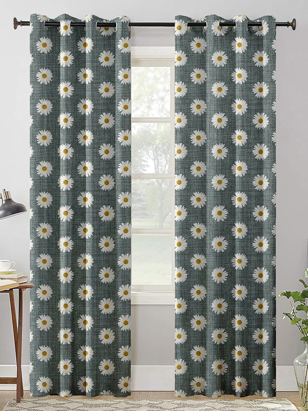 

AEROHAVEN Green & White Set of 2 Floral Room Darkening Door Curtain