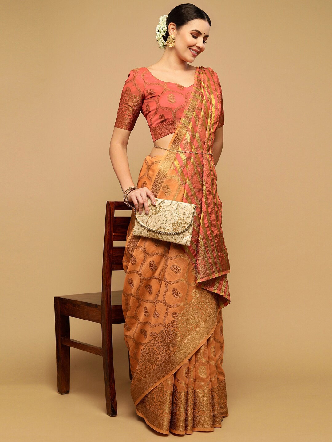 

Satrani Peach-Coloured & Gold-Toned Woven Design Zari Banarasi Saree