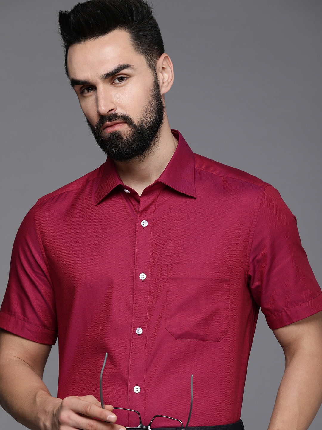 

Louis Philippe Men Pure Cotton Casual Shirt, Fuchsia