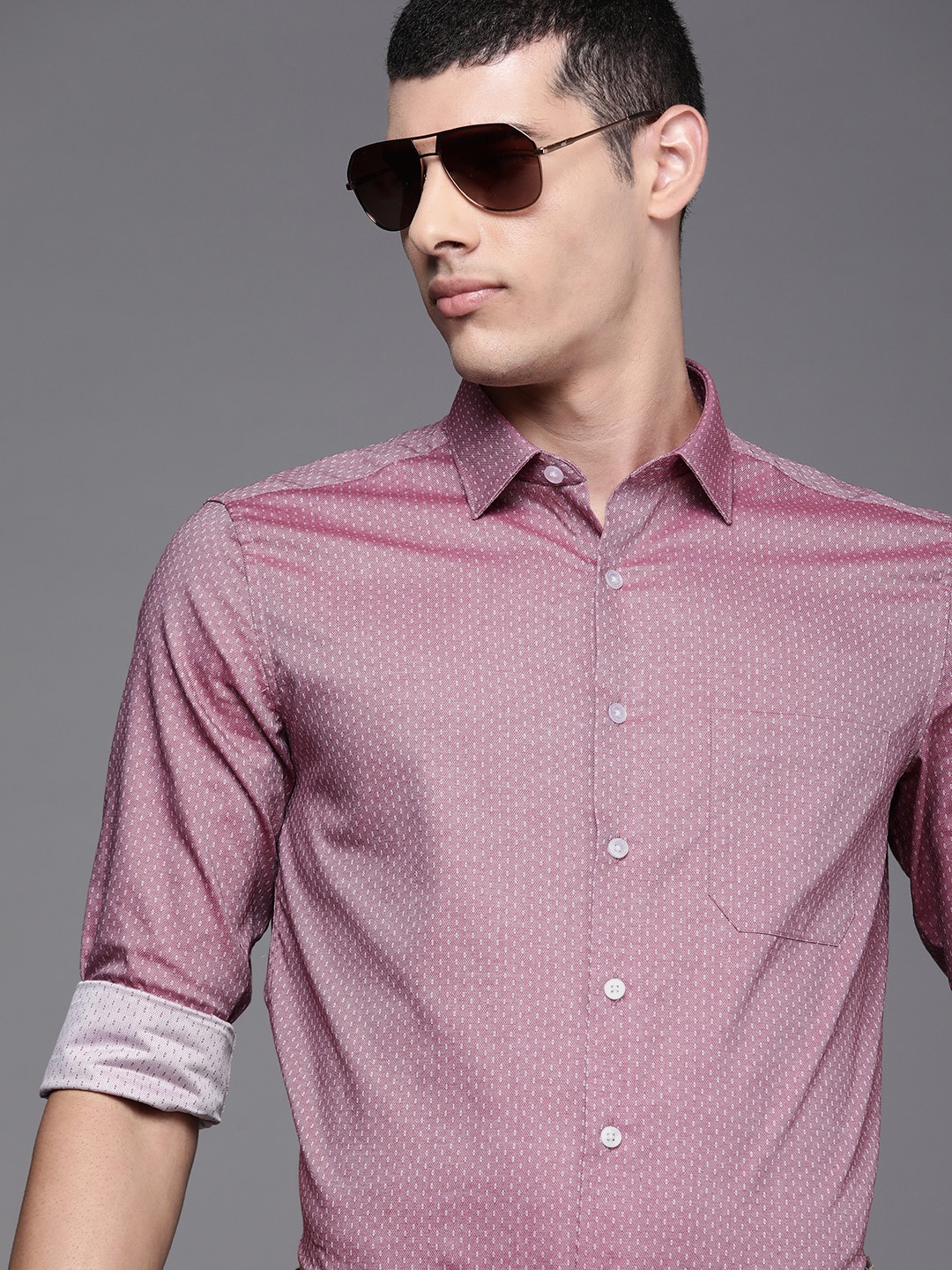 

Louis Philippe Men Maroon Slim Fit Self Design Pure Cotton Formal Shirt