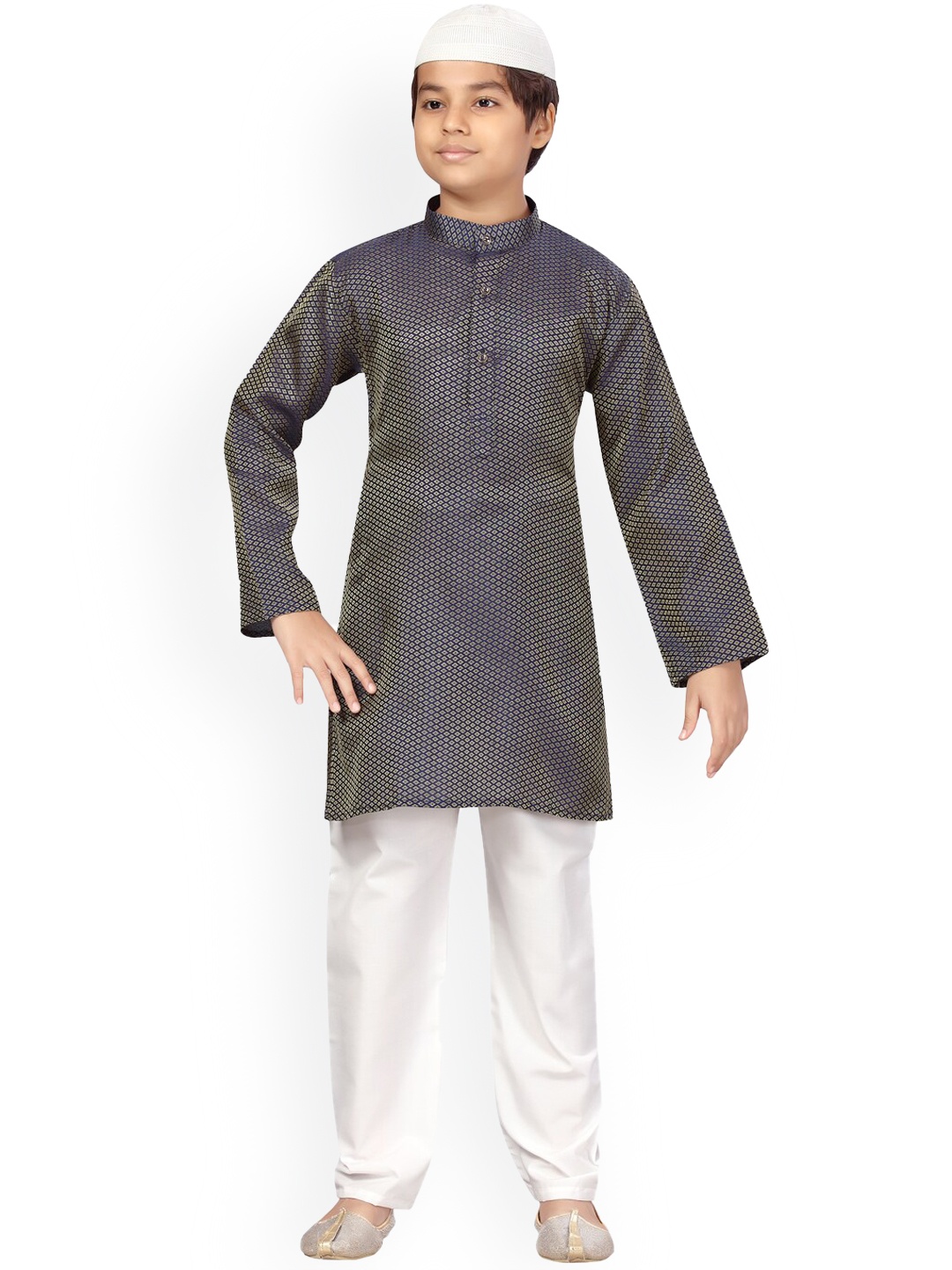 

Aarika Boys Navy Blue Pure Silk Kurta with Pyjamas