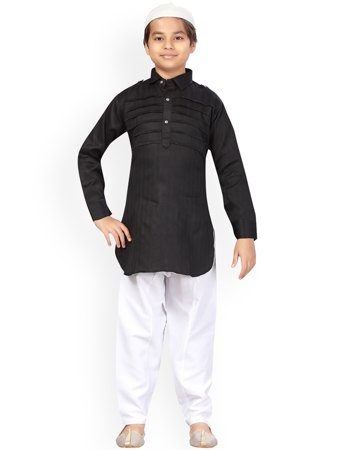 

Aarika Boys Black-White Color Pathani Kurta Pyjama With Cap Set