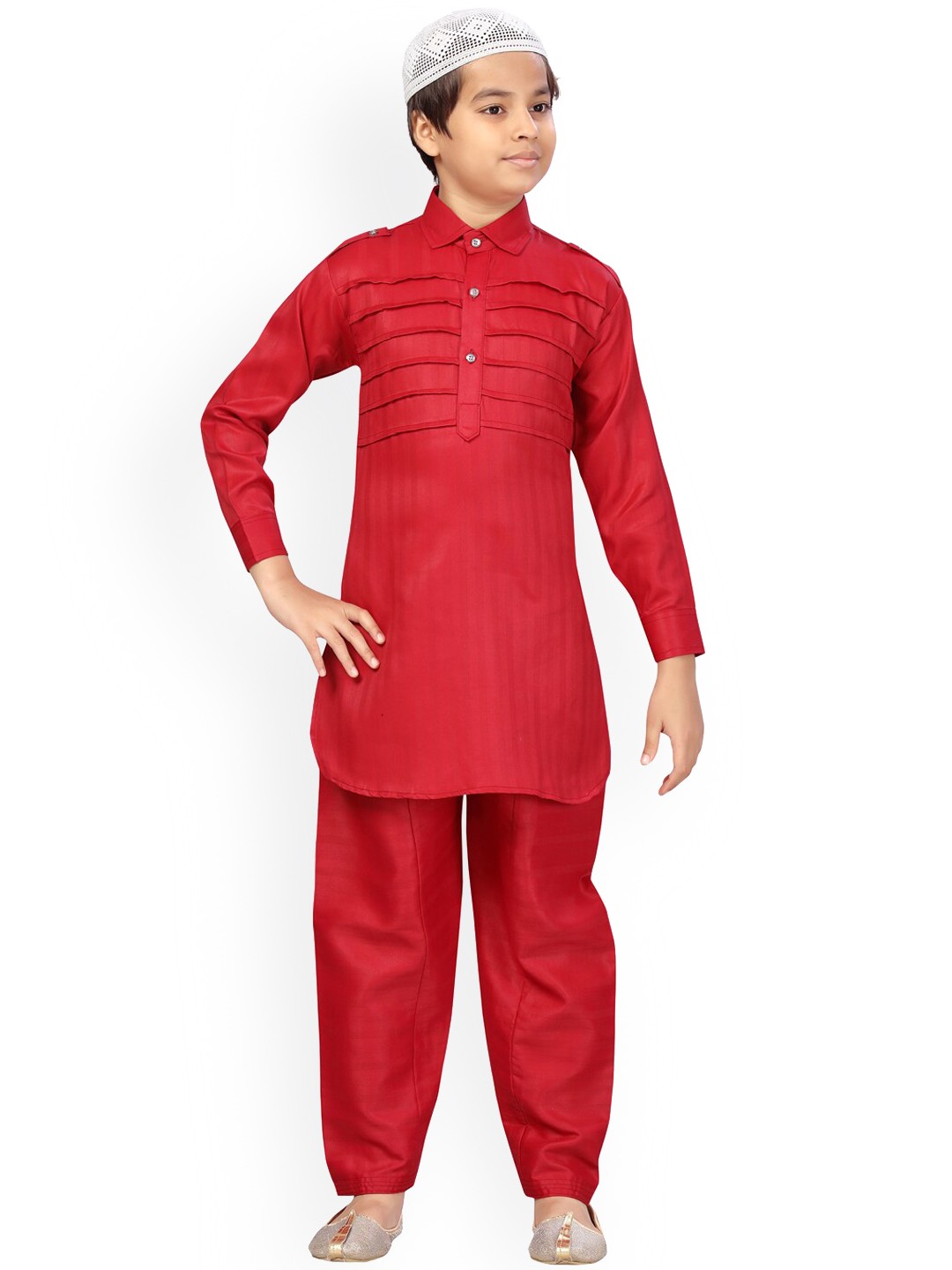 

Aarika Boys Maroon Pure Cotton Kurta with Salwar