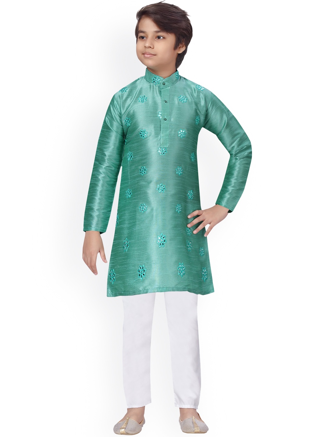 

Aarika Boys Green Pure Cotton Kurta with Pyjamas