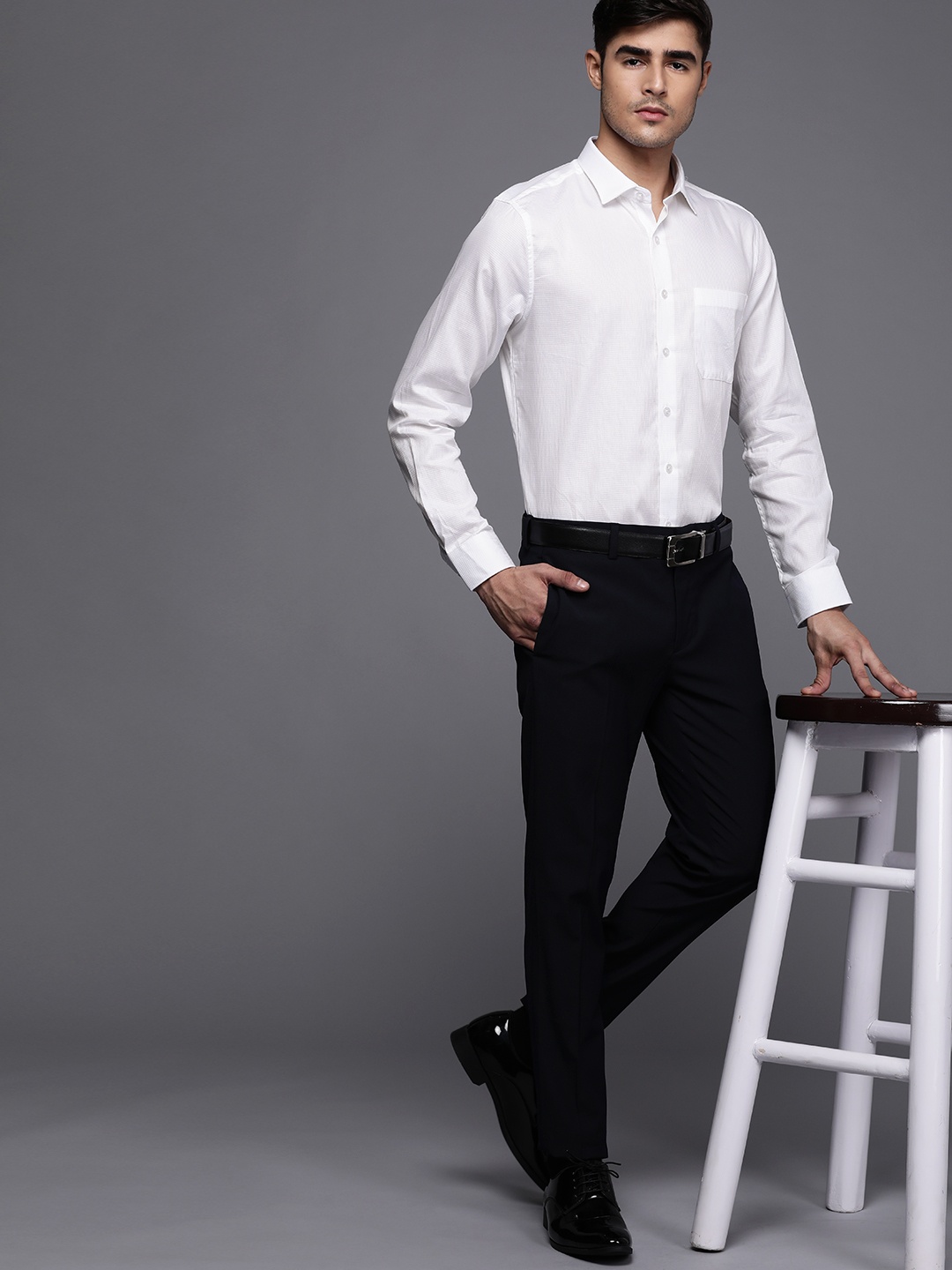 

Louis Philippe Men White Pure Cotton Slim Fit Micro Checks Casual Shirt