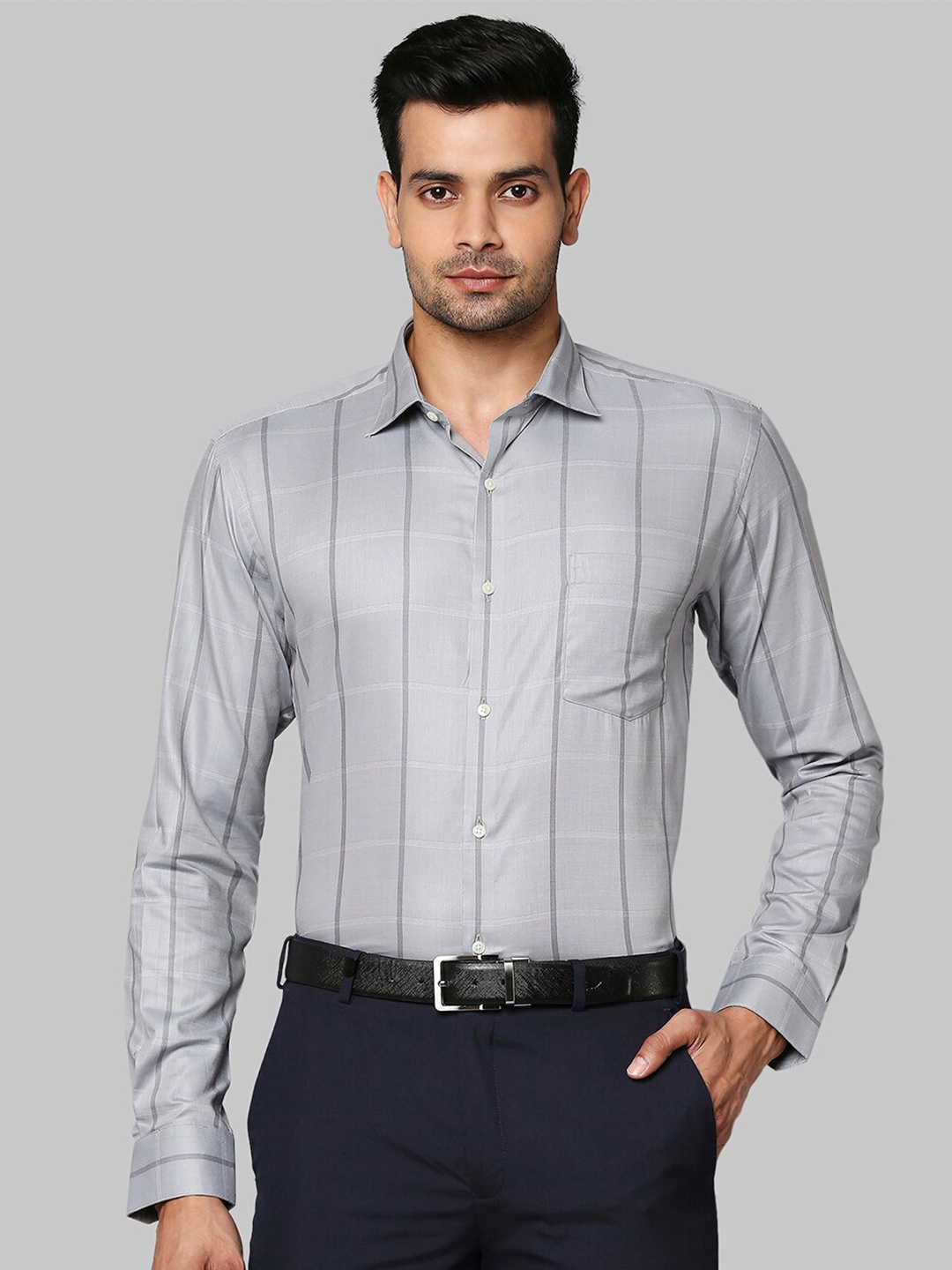 

Park Avenue Men Grey Slim Fit Windowpane Checks Checked Casual Shirt