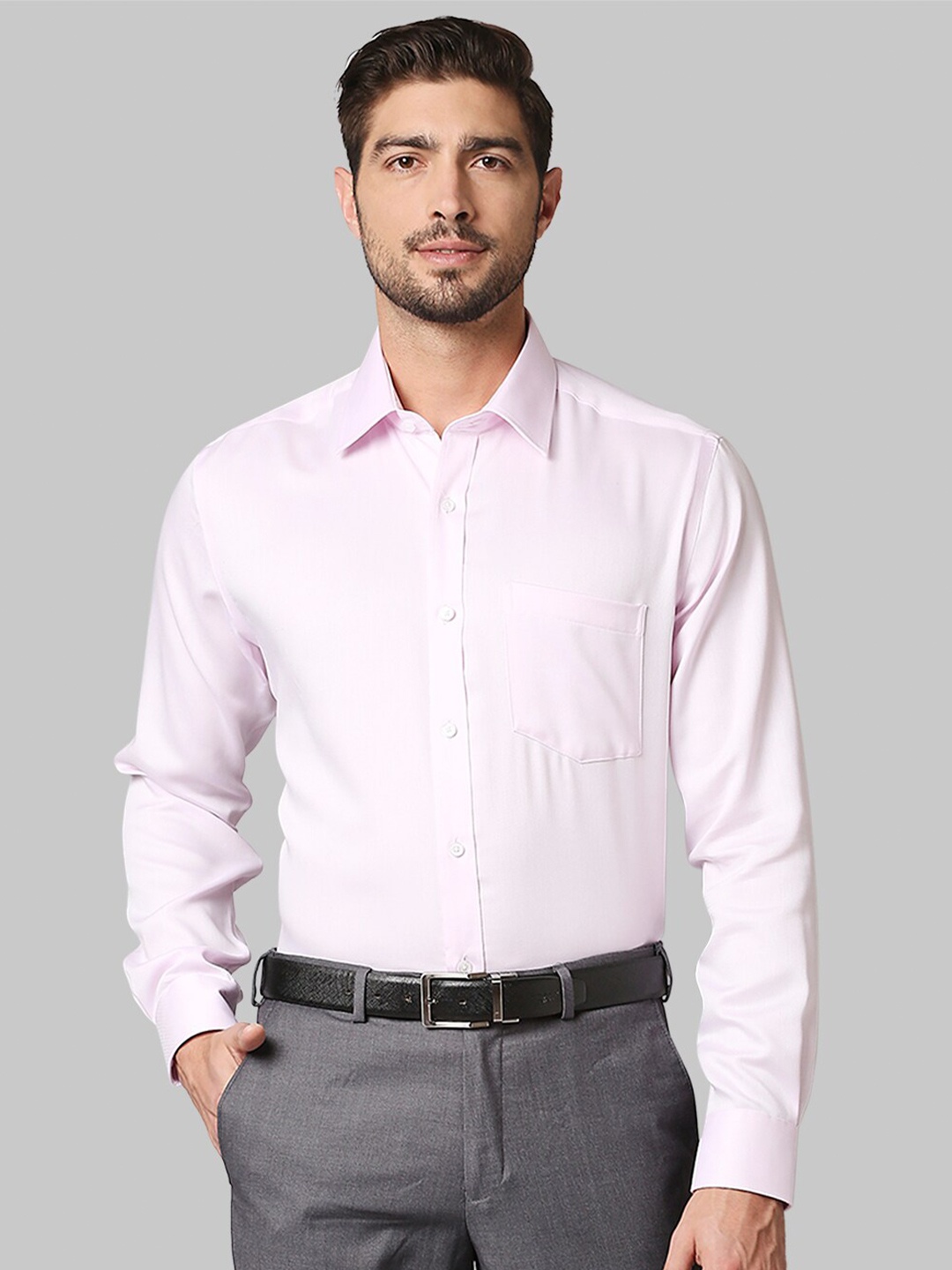 

Park Avenue Men Pink Solid Opaque Formal Shirt