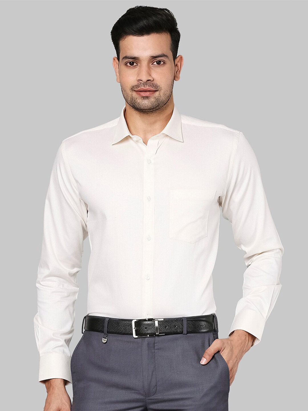 

Park Avenue Men Yellow Slim Fit Formal Shirt