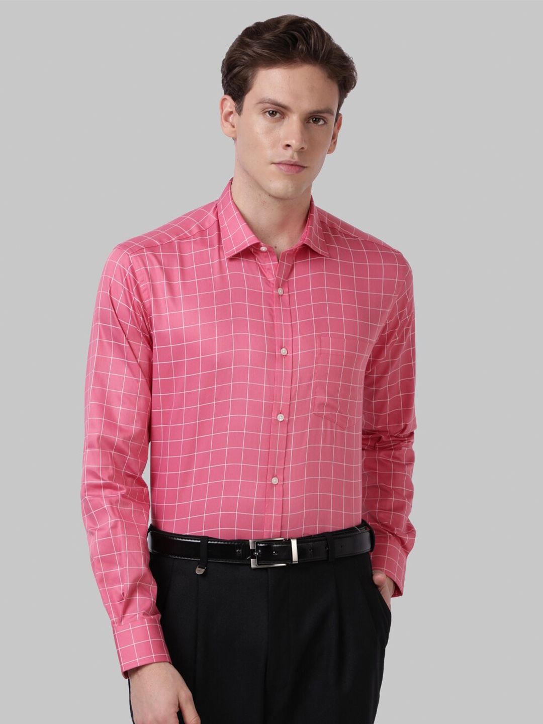 

Park Avenue Men Red Slim Fit Windowpane Checks Checked Formal Shirt