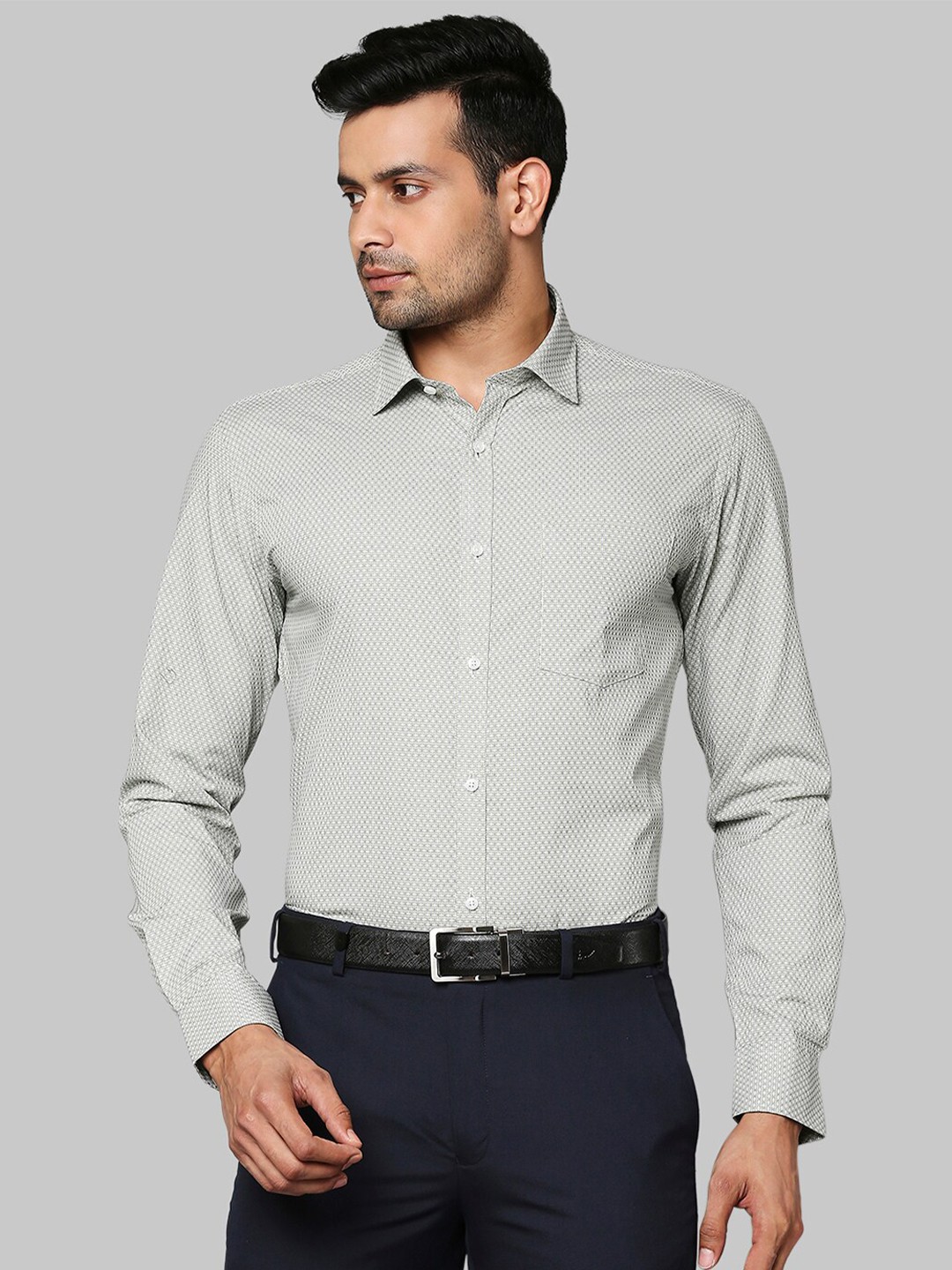 

Park Avenue Men Beige Slim Fit Printed Formal Shirt